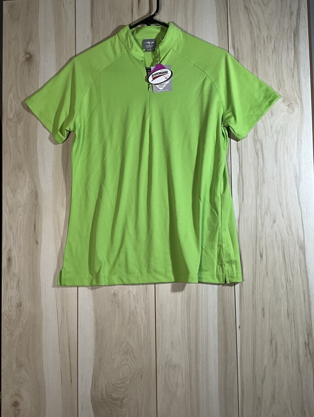 New Page & Tuttle Top Size Medium Mock Neck Quarter Zip Short Sleeve Golf Shirt